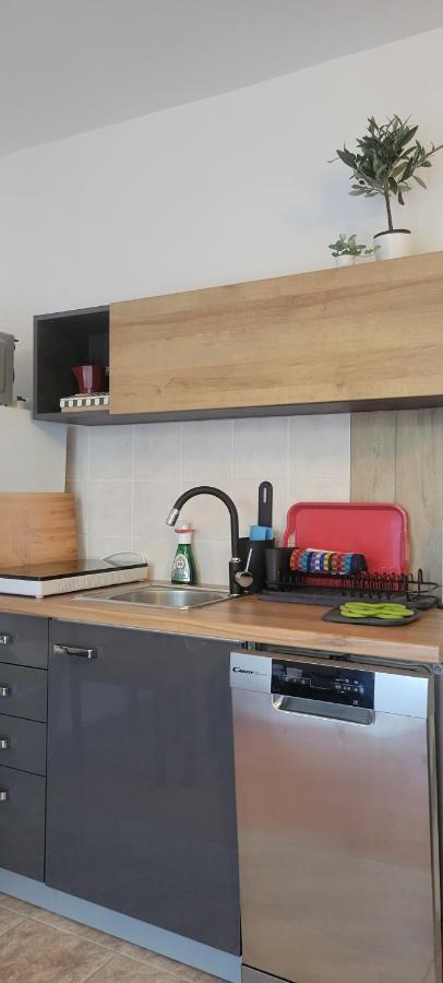 נייביצה Apartmani Sonia מראה חיצוני תמונה